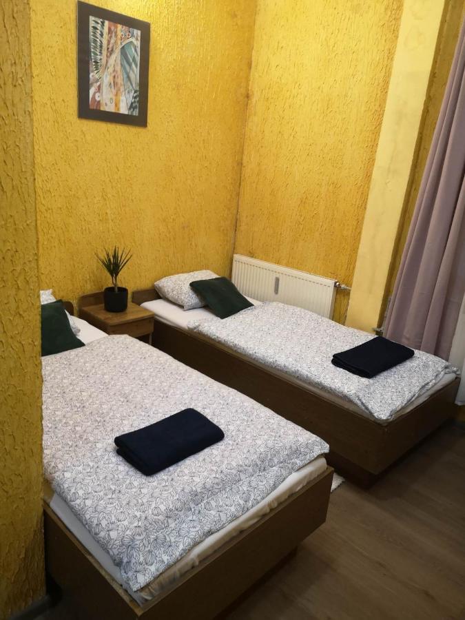 Aparthotel Gosciniec Glucholazy Zdroj Exterior foto