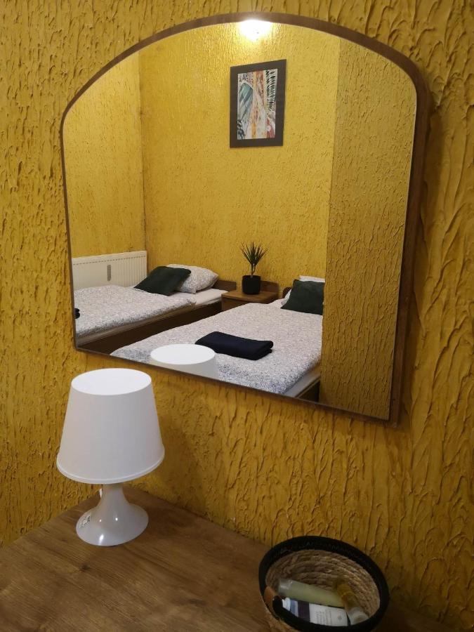 Aparthotel Gosciniec Glucholazy Zdroj Exterior foto